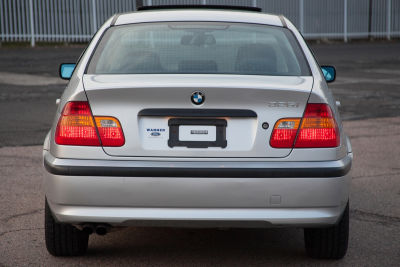 2003 BMW 325 i
