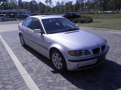 2004 BMW 325  i
