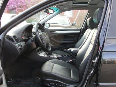 2004 BMW 325 xi