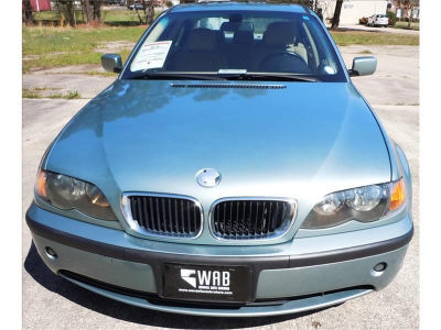 2005 BMW 325  i