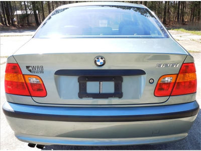 2005 BMW 325  i