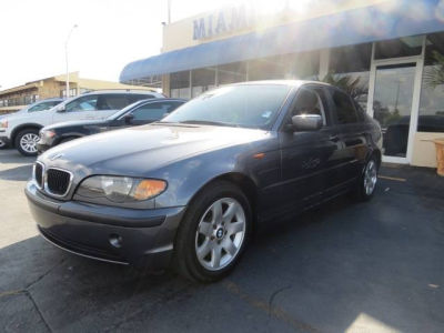 2002 BMW 325 i
