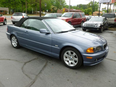 2001 BMW 325  Ci