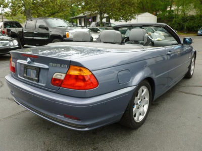 2001 BMW 325  Ci