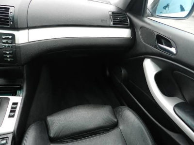 2003 BMW 325  Ci