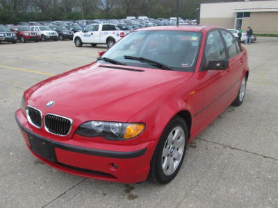 2002 BMW 325 i