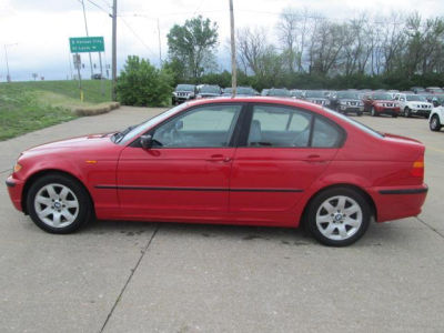 2002 BMW 325 i