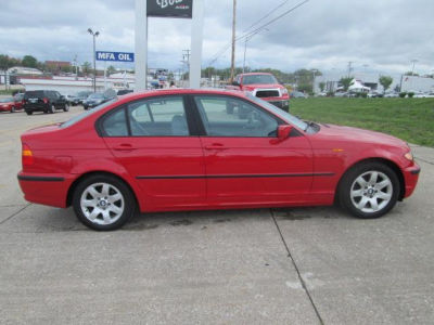 2002 BMW 325 i