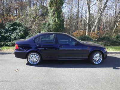 2004 BMW 325  i