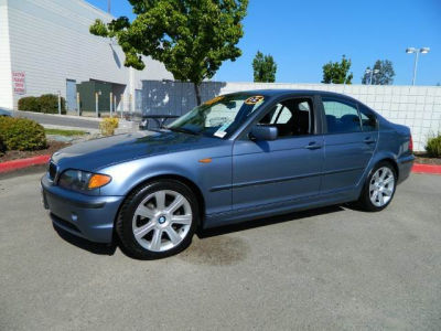 2003 BMW 325  i