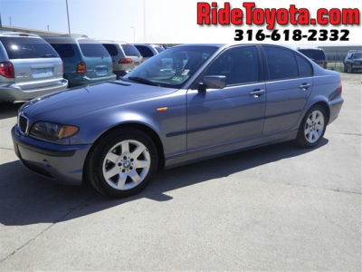 2005 BMW 325  i