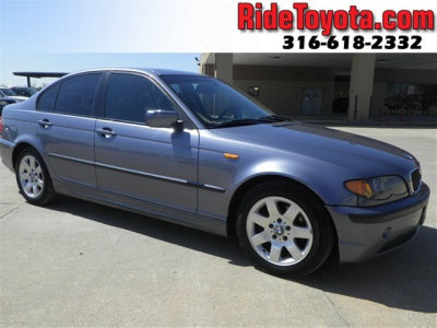2005 BMW 325  i