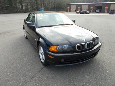 2002 BMW 325  Ci