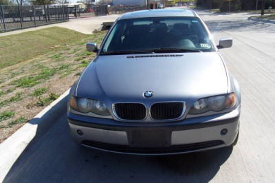 2004 BMW 325 i
