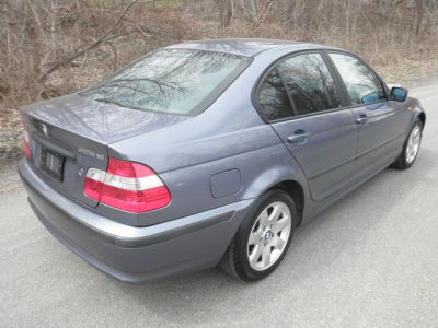2002 BMW 325 xi