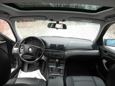 2002 BMW 325 xi