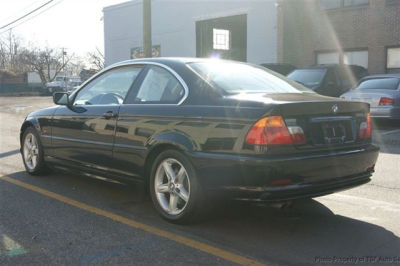 2002 BMW 325  Ci