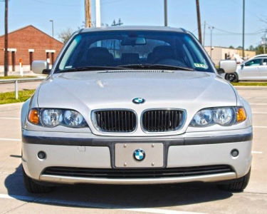 2004 BMW 325 i