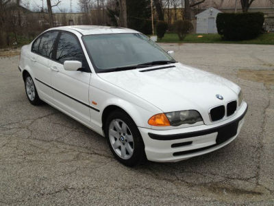 2001 BMW 325 i