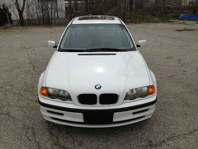 2001 BMW 325 i