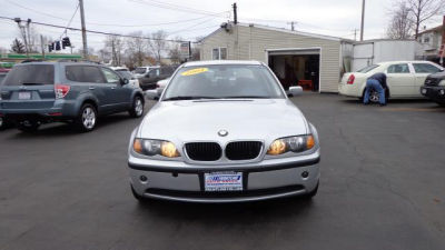 2004 BMW 325 i