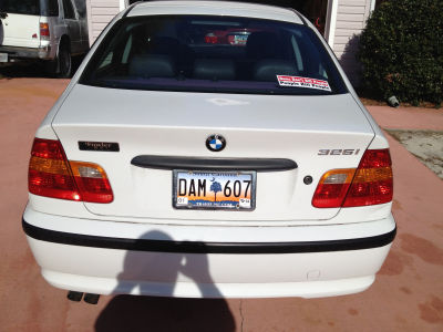 2003 BMW 325  i