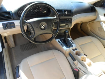 2002 BMW 325 i
