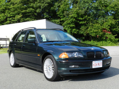 2001 BMW 325  xiT