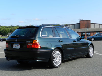 2001 BMW 325 xiT