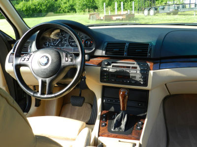 2001 BMW 325 xiT