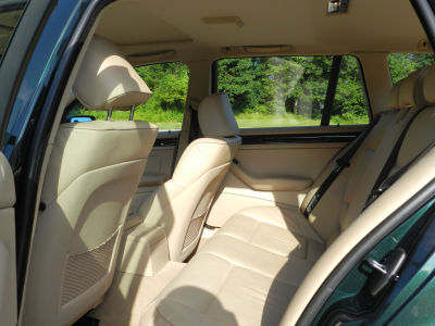 2001 BMW 325 xiT