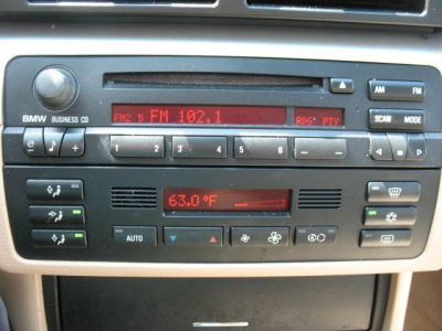 2002 BMW 325 i