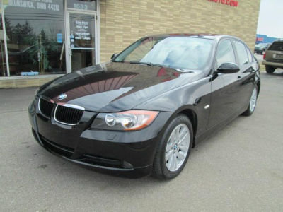 2006 BMW 325  xi