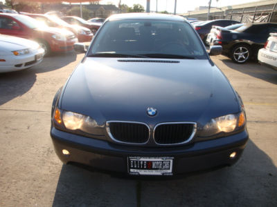 2003 BMW 325 xi