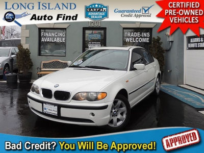 2004 BMW 325  xi