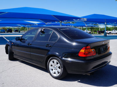 2003 BMW 325 i