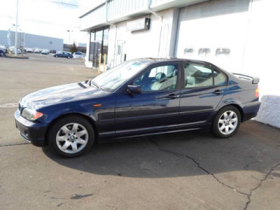 2002 BMW 325 i