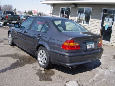 2002 BMW 325 xi