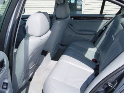 2002 BMW 325 xi