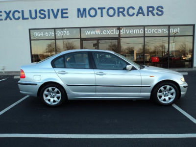 2003 BMW 325  i