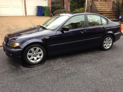 2003 BMW 325  i