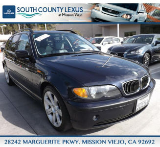 2002 BMW 325  iT