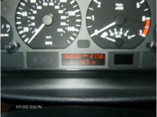 2001 BMW 325 i