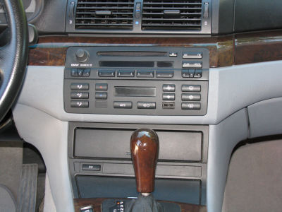 2004 BMW 325 i