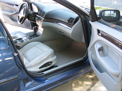 2004 BMW 325 i