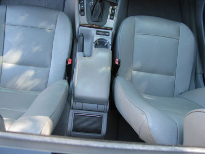 2004 BMW 325 i