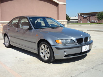 2005 BMW 325 i