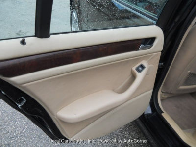 2004 BMW 325 i
