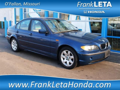 2003 BMW 325  i