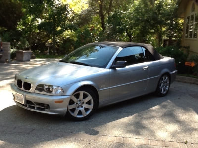 2002 BMW 325  Ci